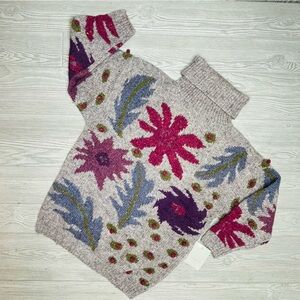 Vintage susann D long sleeve knit turtle neck sweater flower pattern Pom Pom’s m